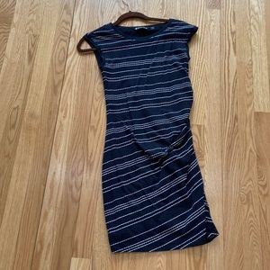 Athleta body con dress with ruching on side. Size xs.